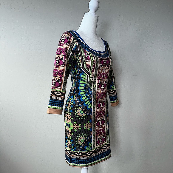 Flying Tomato Shift Body-con Dress - Picture 4 of 9